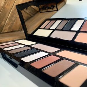 Kat Von D Shade + Light Eyeshadow Palette